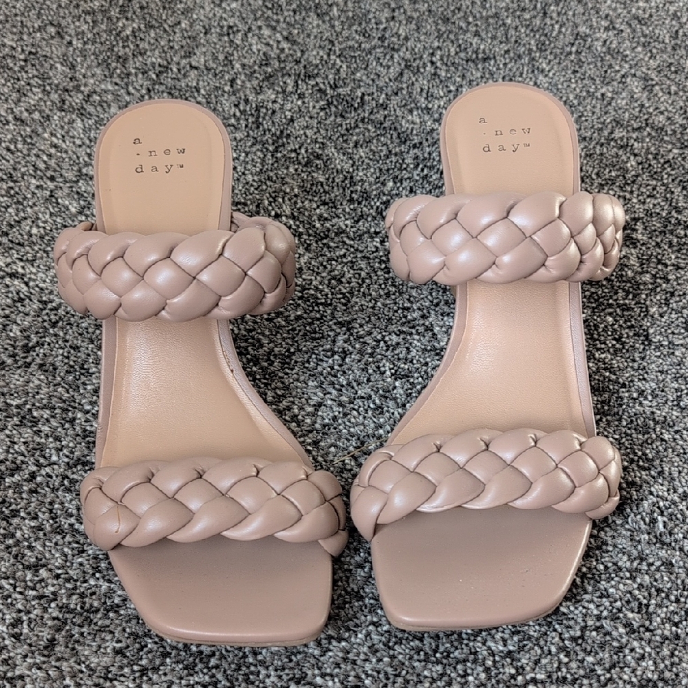 A New Day Women's Braided Mule Sandals - Cream Size 7.5 Only Worn Indoors